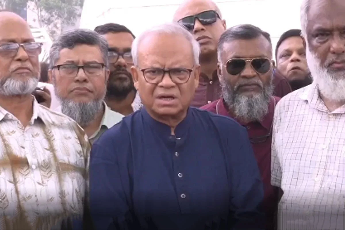 সরকারকে ব্যর্থ করতে দেশের বিরুদ্ধে একটি দল চক্রান্ত করছে : র...